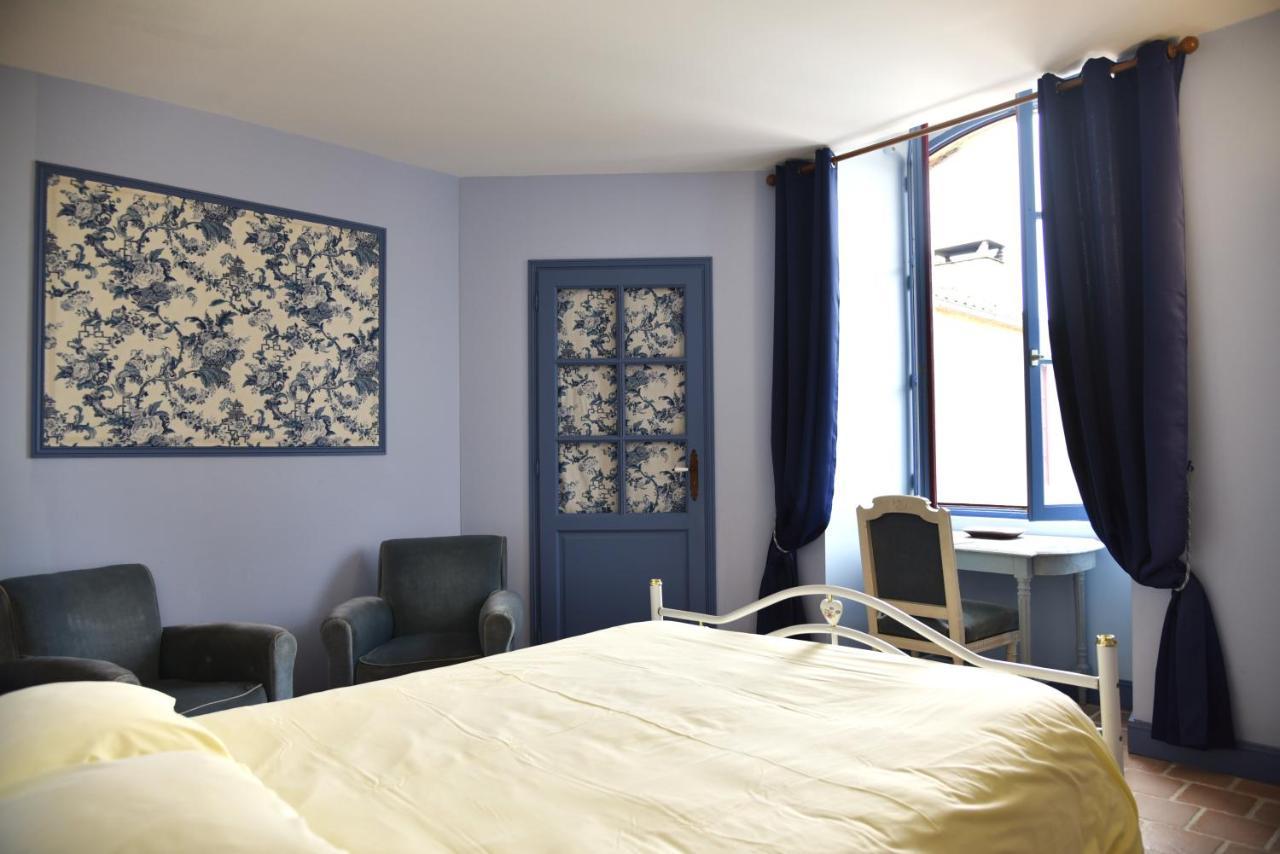 Logis Hotel Le Boudoir ベルベス エクステリア 写真